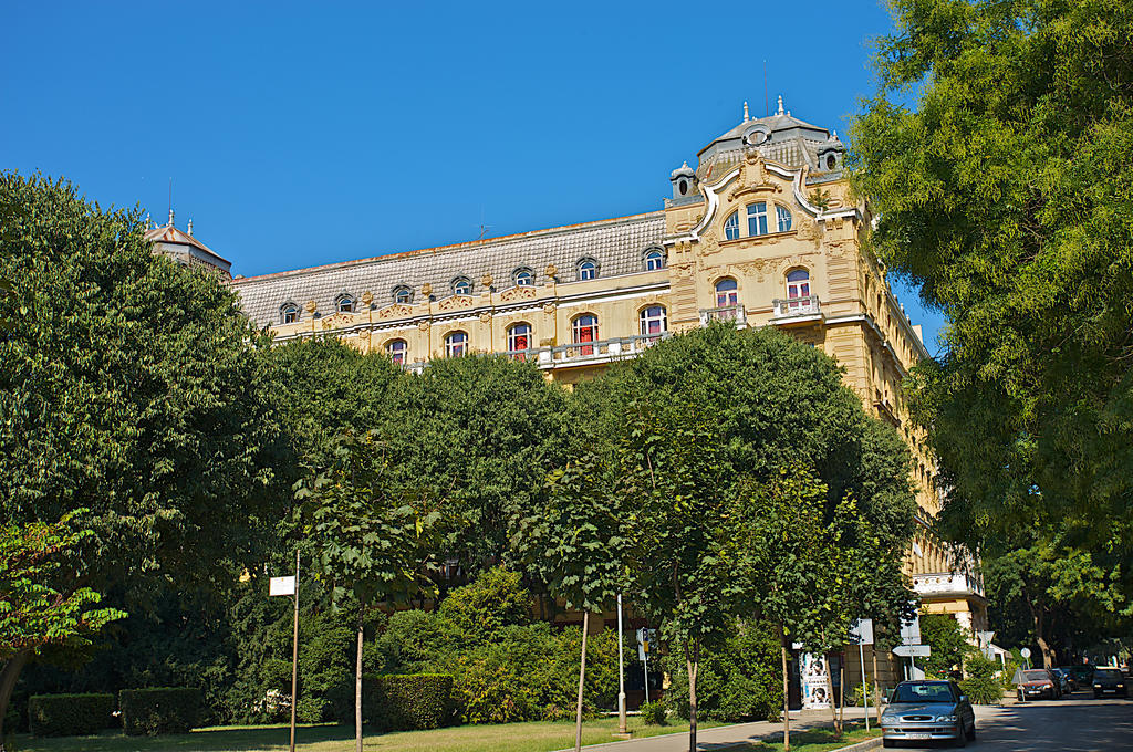 Guest House Hotel Riviera Pula Exterior photo